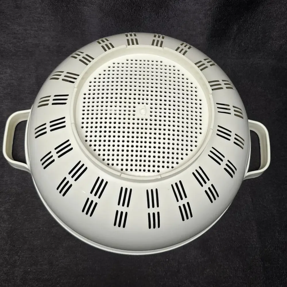 Vintage Kamenstein Colander Strainer White Large Sturdy Thick Plastic Kitchen